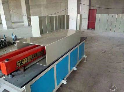 優(yōu)質(zhì)塑料板材焊接機,佳品板材